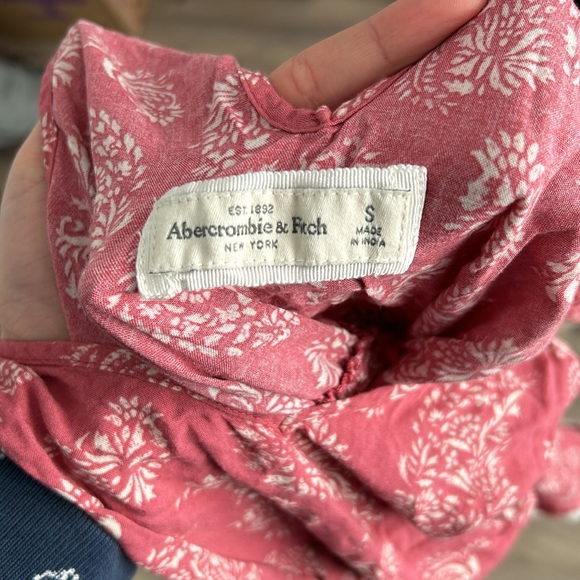 Abercrombie & Fitch Floral Romper - Picture 6 of 7